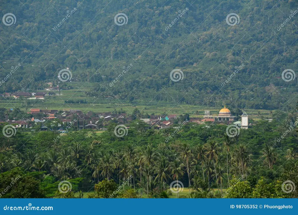 kecamatan paya bakong