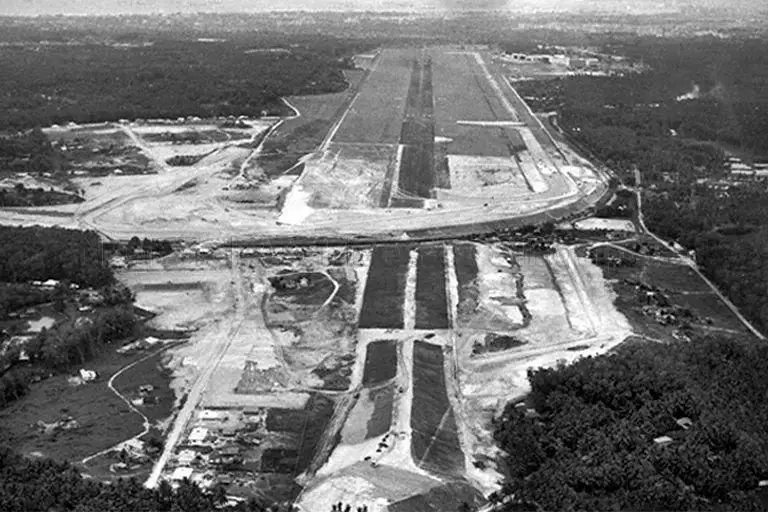 paya lebar airport