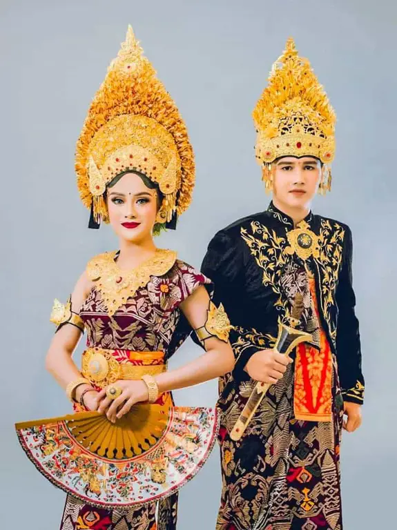 baju adat bali payas madya