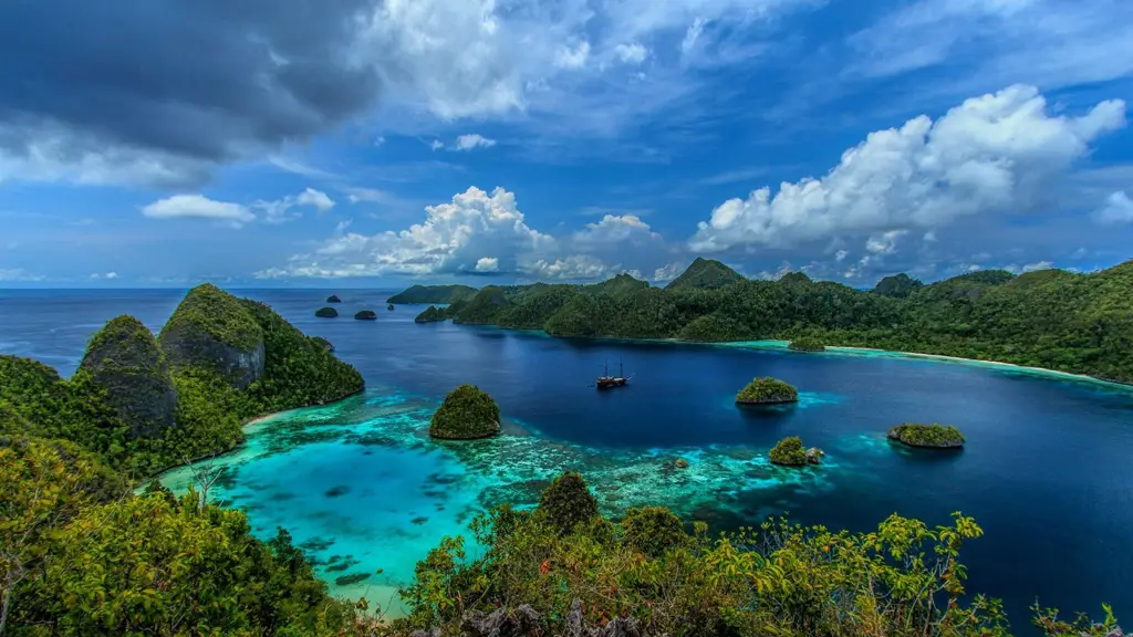 Pemandangan alam Indonesia di Paya Bakong