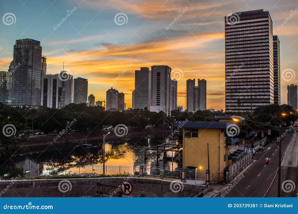 Pemandangan jalan di Jagakarsa, Jakarta Selatan