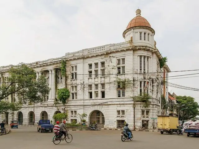 Rumah-rumah tua di Jakarta