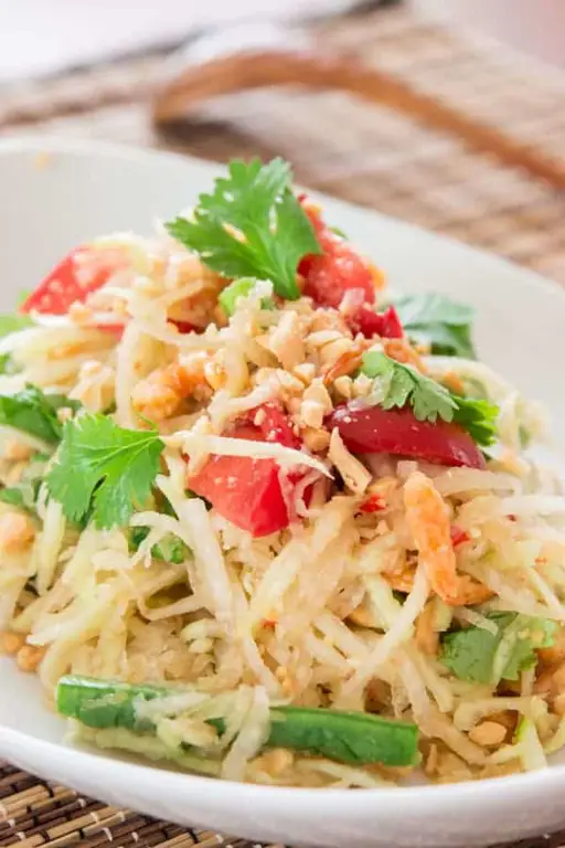 Resep salad pepaya yang segar dan sehat